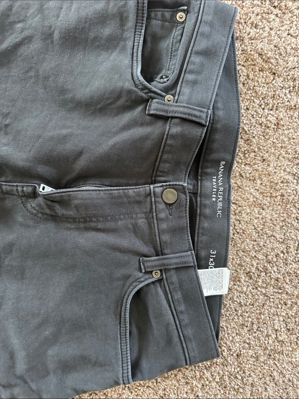 Banana Republic Men’s traveler Slim charcoal Jeans